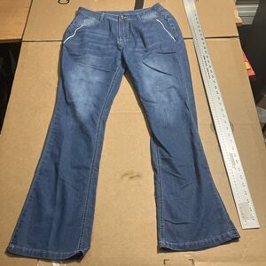 Patriotic Hippie Embroidered Flare Jeans, Women's Bootcut Mom Blue Denim, Size M